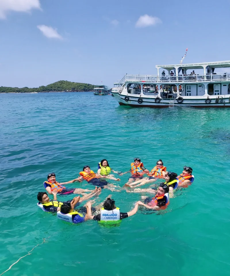Tour tàu 2 đảo câu cá và bơi ngắm san hô